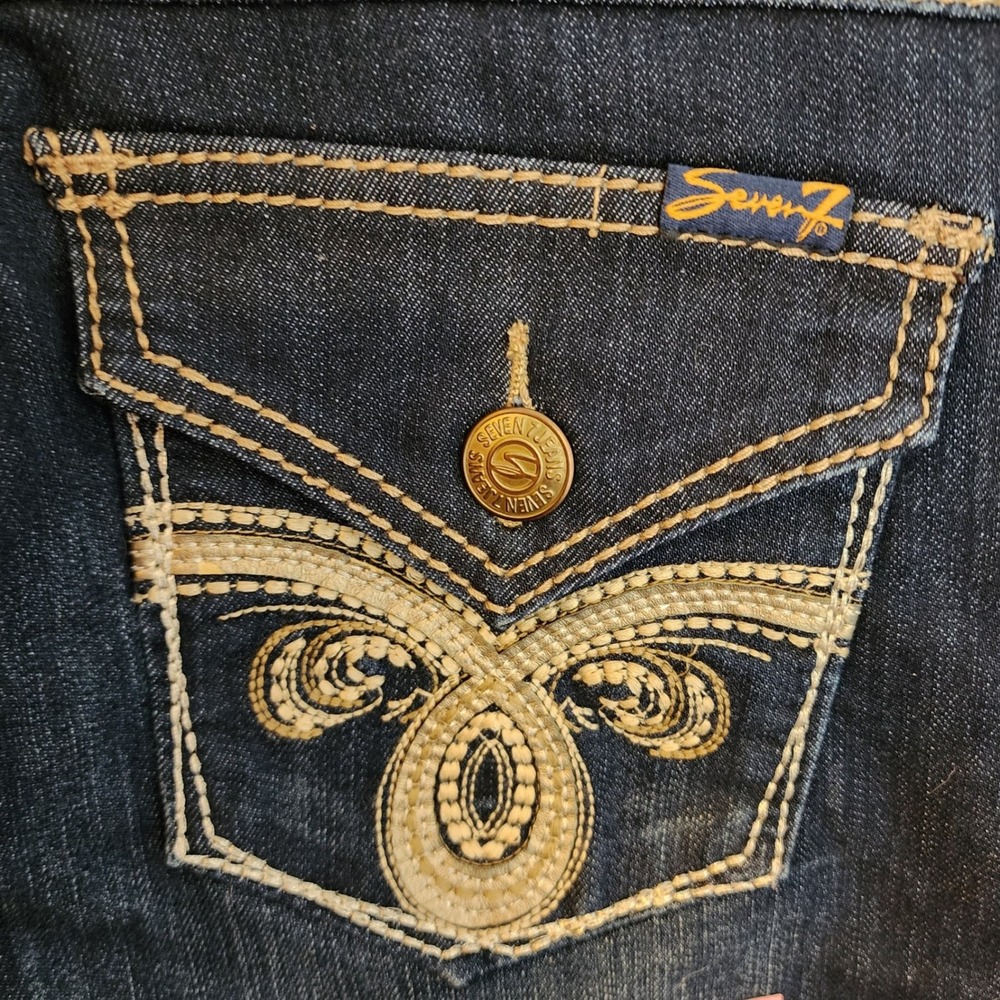 Seven7 Womens Dark Wash Embroidered Flap Pocket Bootcut Jeans Size 6 NWT - Picture 8 of 9
